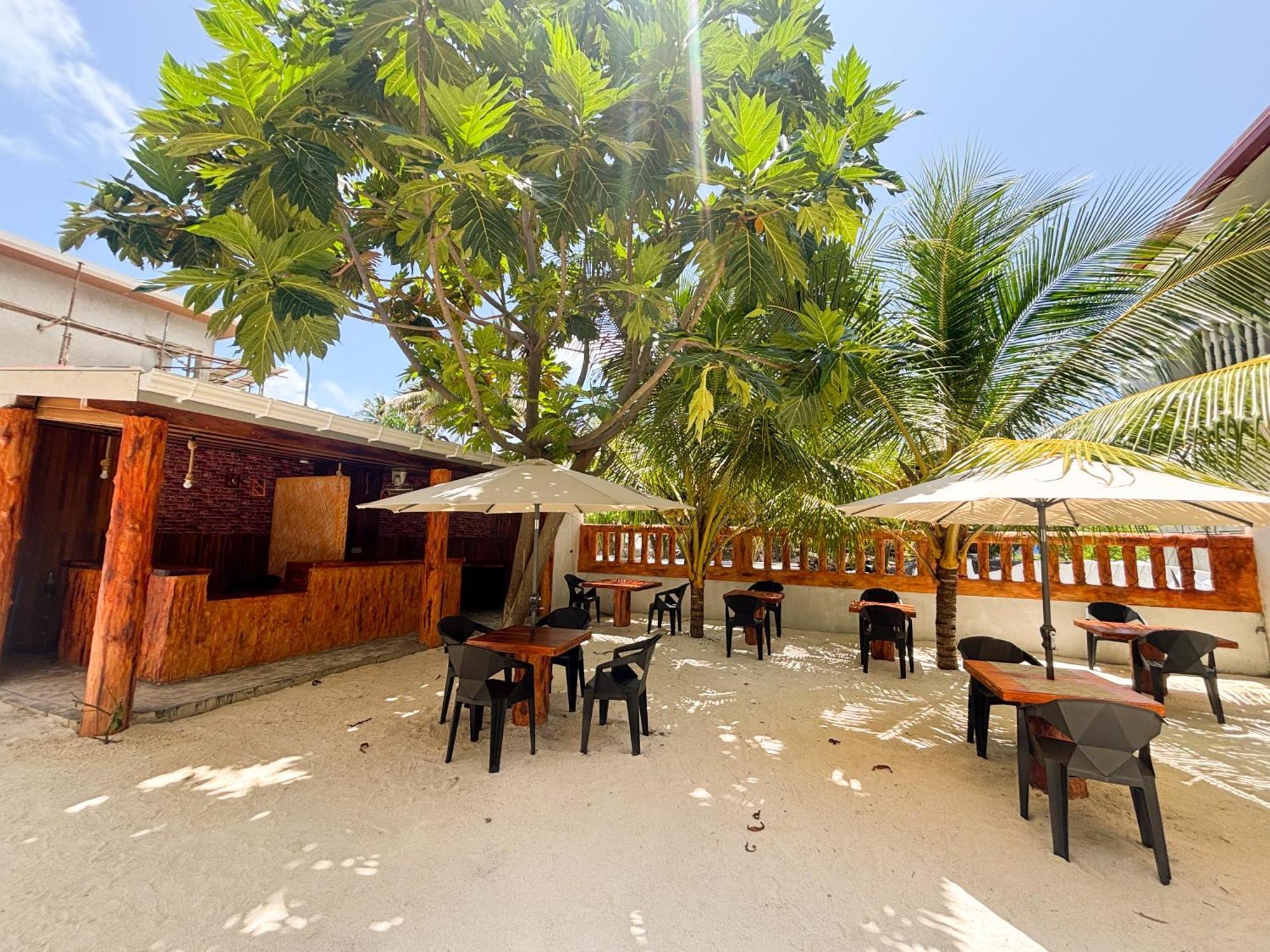 Mathiveri Thundi Inn Exteriér fotografie