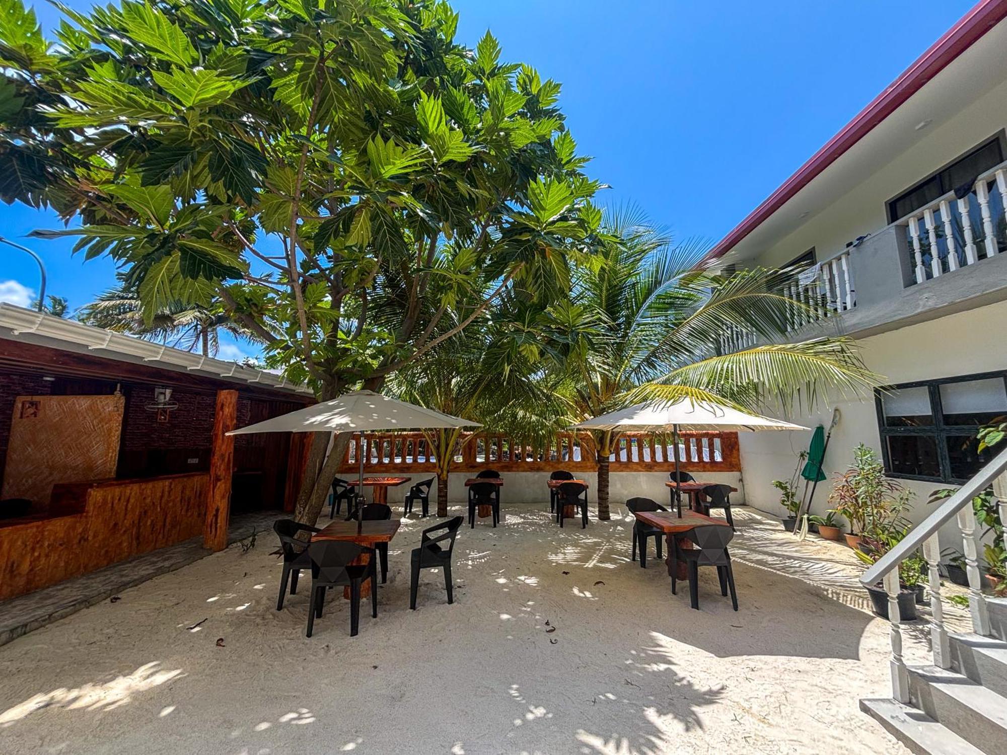 Mathiveri Thundi Inn Exteriér fotografie